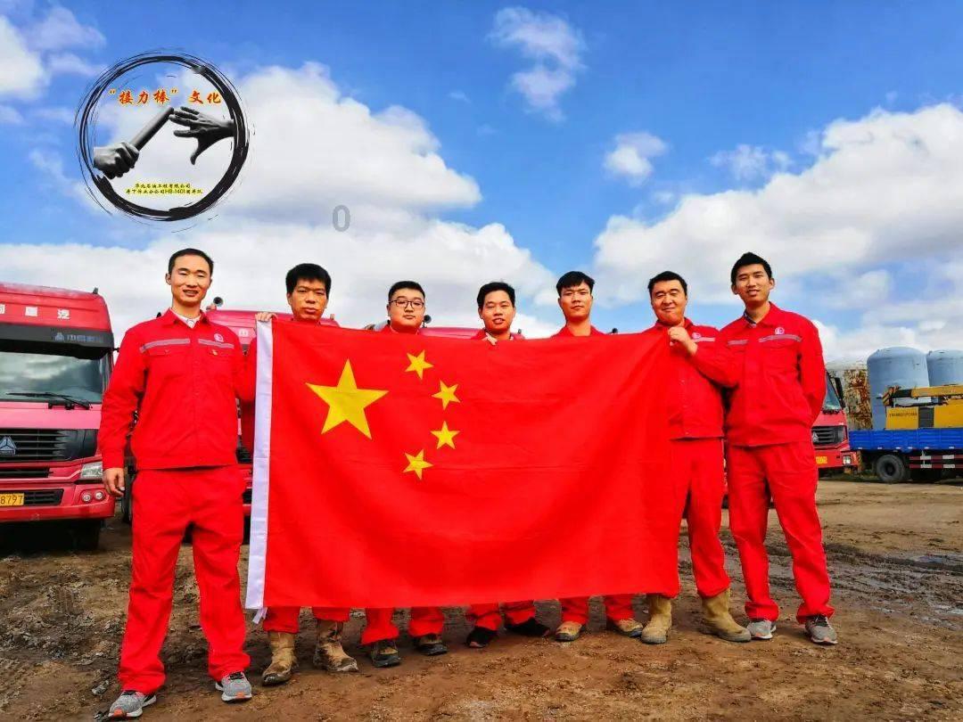 女生怎么穿出高级感？游戏画面